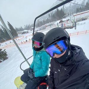 Meet your Posher, Connor